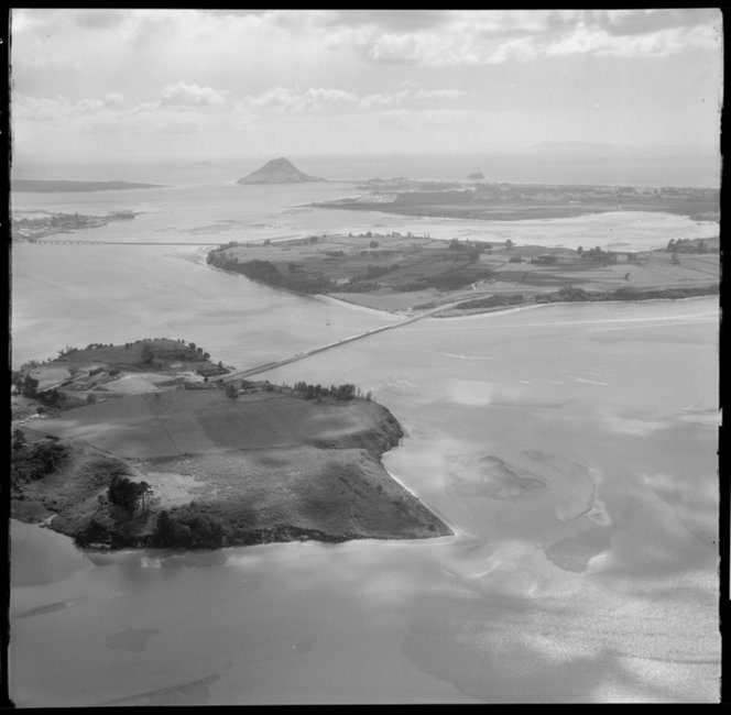 Birds Eye View Photos - Historic Photos pre-1990