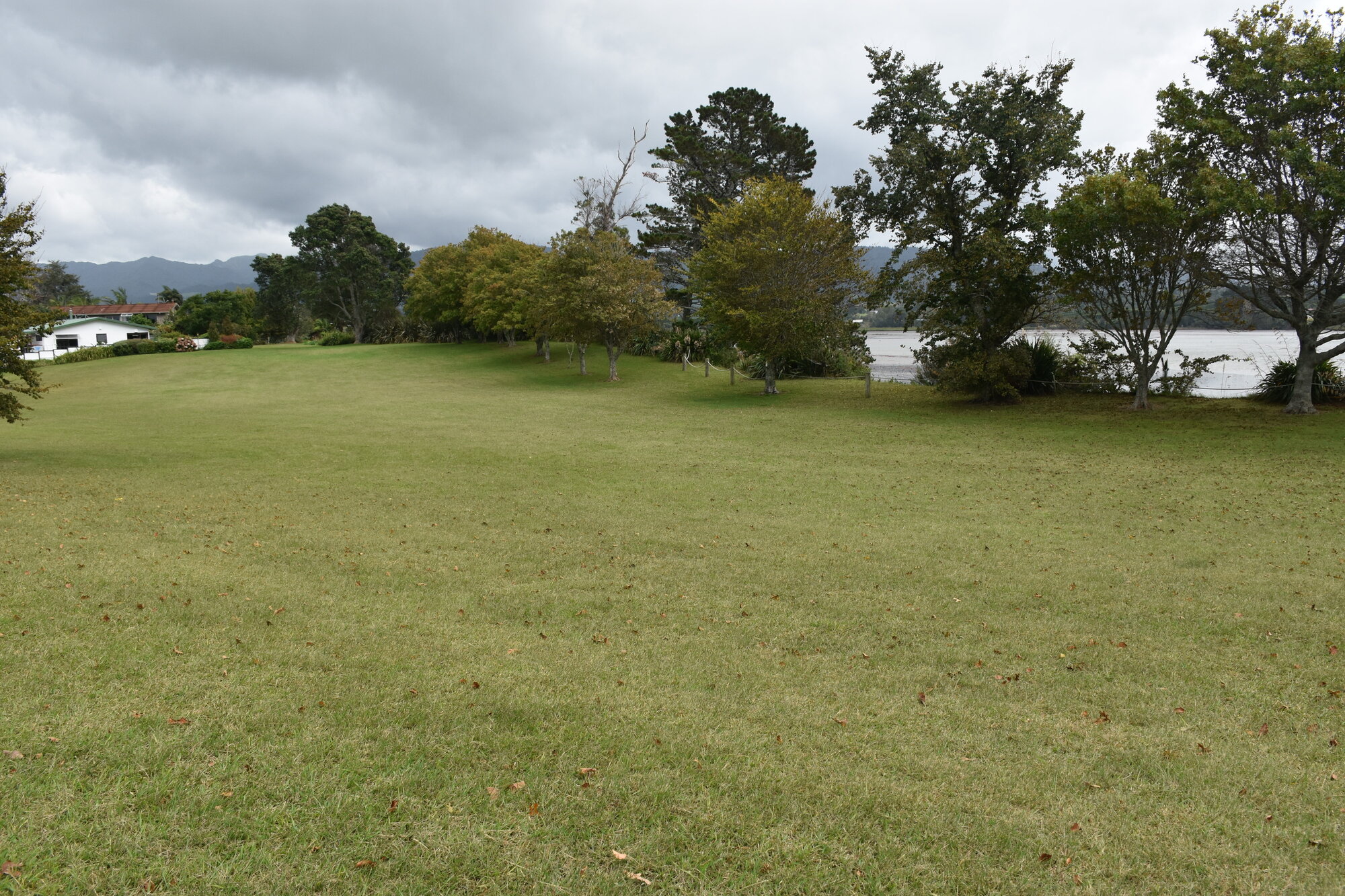 Sites: Ngā Whareorahi